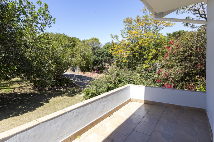 3 Bedroom Property for Sale in Seafield Eastern Cape